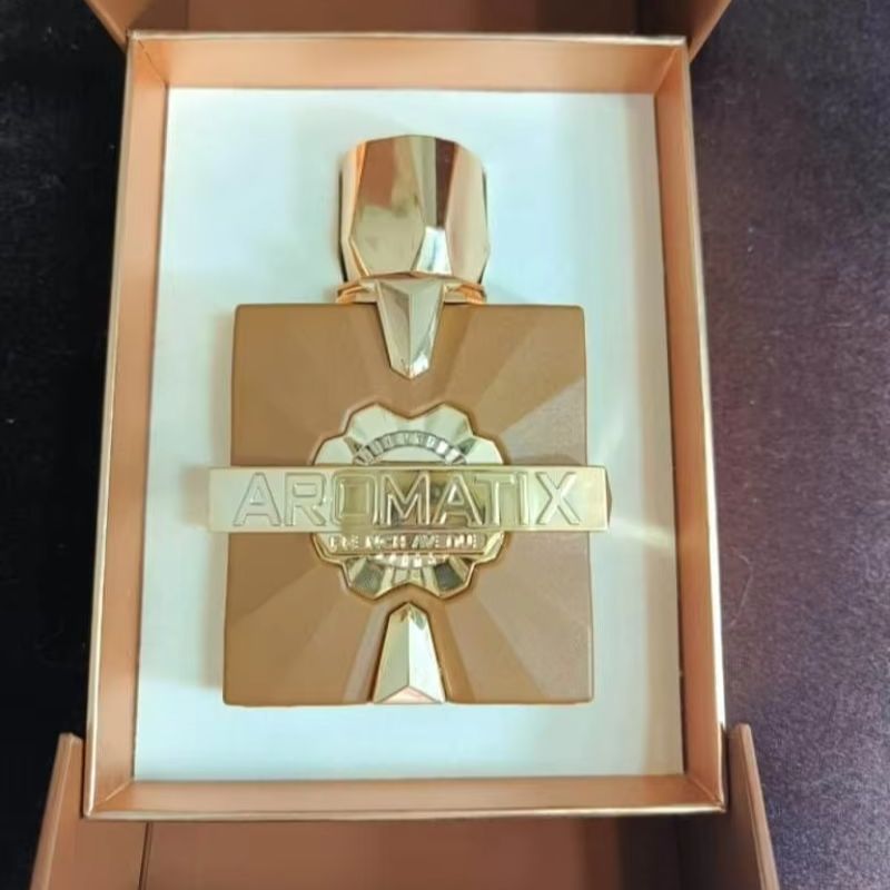 รอยัล แท็บบู อโรมาติกซ์ เอ็กซ์ - Perfume Royal Fragrance บทวิจารณ์และราคา